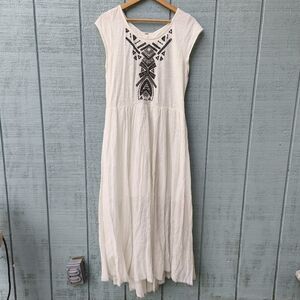 Free People Toosaloosa Slub Meadows Embroidered Cutout Back Midi Dress sz M Ivor
